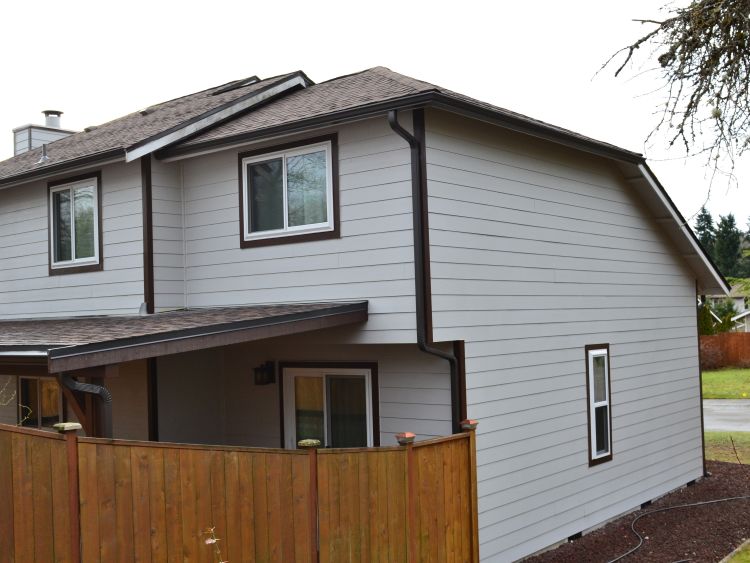 Renton Home Gets New Siding Installed